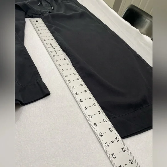 NWT Loft Black Cropped Wide Leg Lightweight Pull On Pants Size M #1519 - Picture 13 of 13